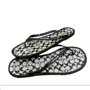 Brand New Coach "Lyra" Black Jelly "C" Thong Flip Flop Sandals sz.7 MSRP $124